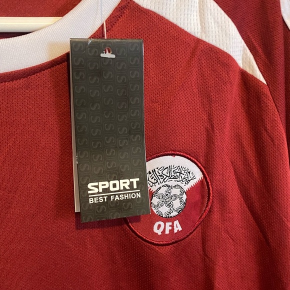 Qatar  National Soccer Jersey - Picture 3 of 3